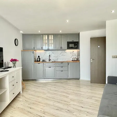 Appartement Paradiso - Private Apartment-bsr-1