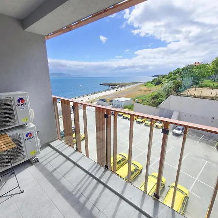 Paradiso - Private Apartment-bsr-1 ネセバル