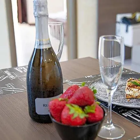 Paradiso - Private Apartment-bsr-1 4* Νεσέμπαρ