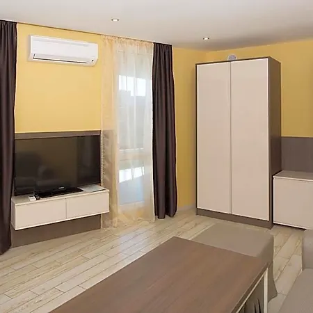 Διαμέρισμα Paradiso - Private Apartment-bsr-1 Νεσέμπαρ